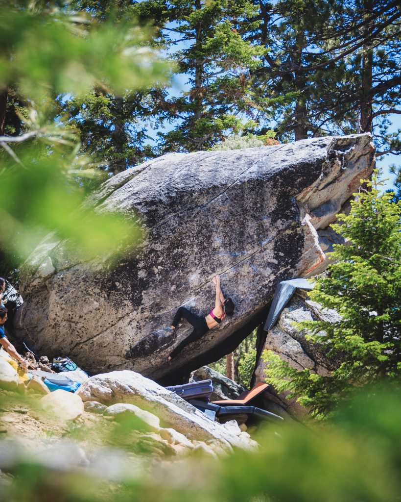 Tramway Bouldering - Girl Beta & Videos. Jackie Trejo climbs Enough Snuff